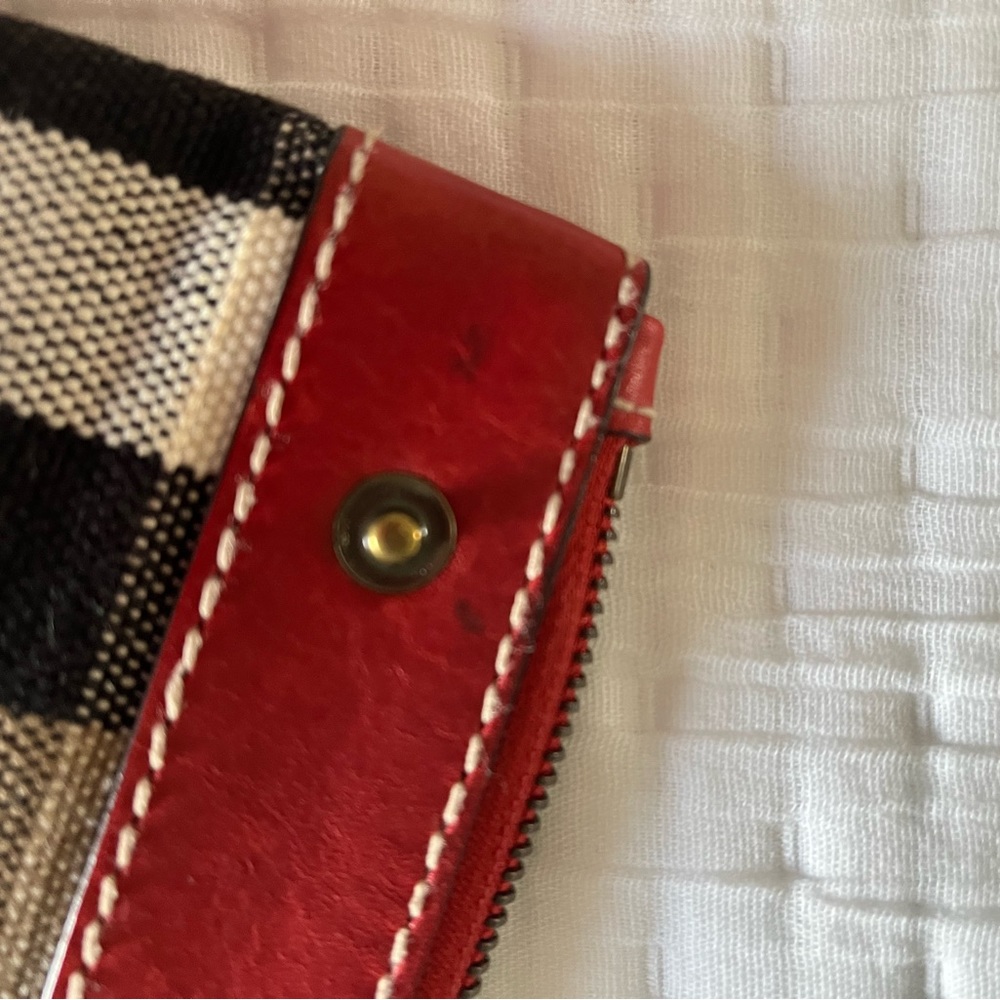 Burberry Canvas Mega Check crossbody - Picture 7 of 9